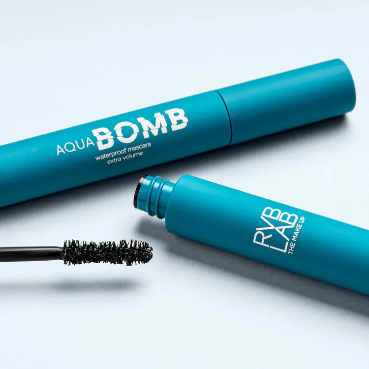 AQUA BOMB Extra volume waterproof mascara - GOLDFARMACI