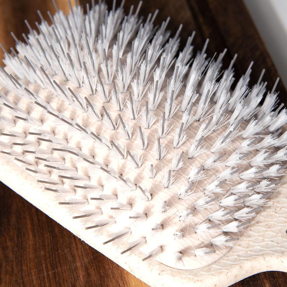 Biodegradable Paddle Brush - GOLDFARMACI