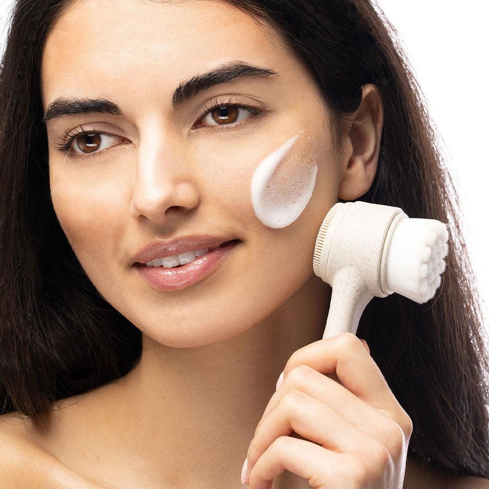 Facial Cleansing Brush - GOLDFARMACI