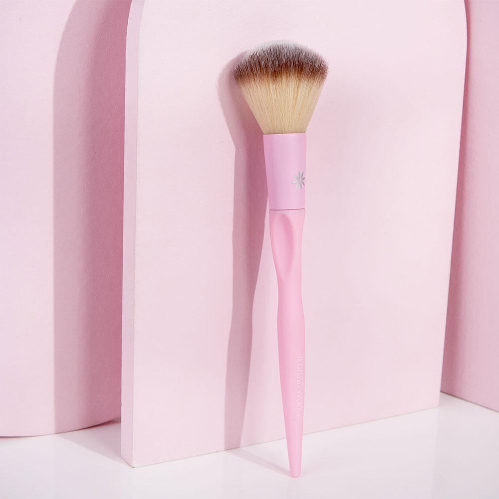 HD Blush Brush - GOLDFARMACI