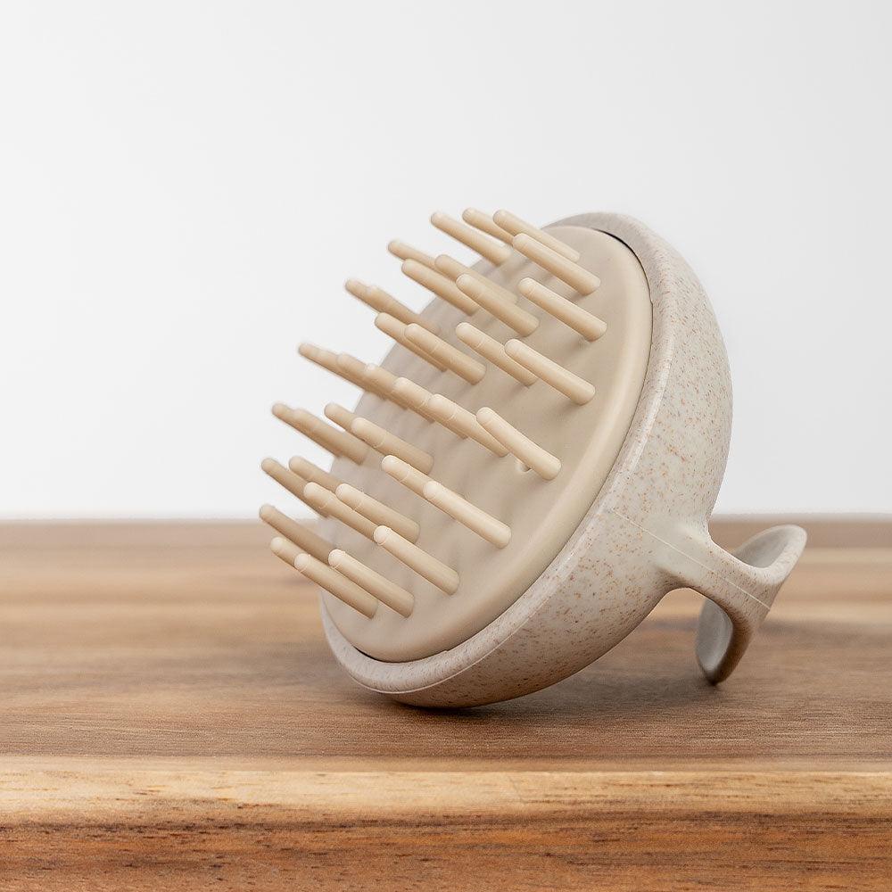 Scalp Massaging Brush - GOLDFARMACI