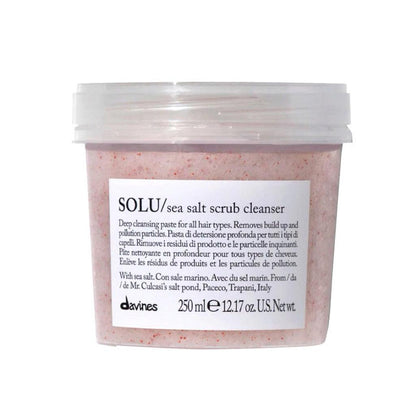 Solu Sea Salt Scrub Cleanser - GOLDFARMACI